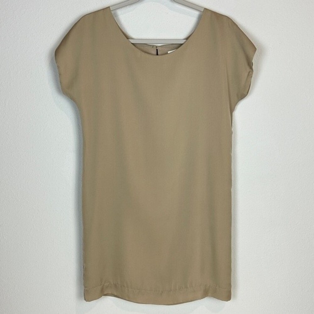 BCBGeneration Taupe Short Sleeve Lightweight Shift Dress XXS